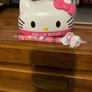 Hello Kitty Pink Soap Dish and Pen Set